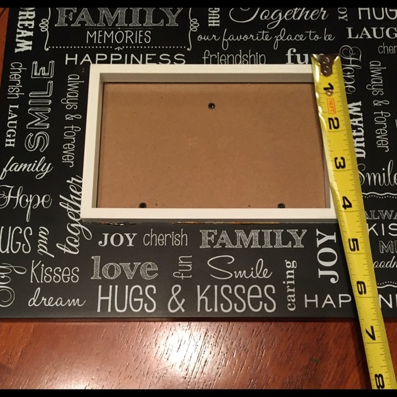 Never Used -Two Family-themed Frames - Picture 6 of 7